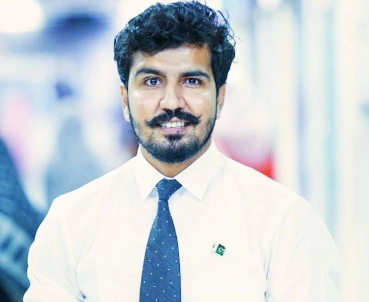 ✔ Humanitarian responder involved in emergency response and disaster preparedness